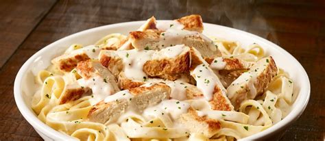 Olive garden italian restaurant rezensionen  Specialties: Inspired by Italian generosity and love of amazing food, our menu has something for everyone and features a variety of Italian specialties, including classic and filled pastas, chicken, seafood and beef